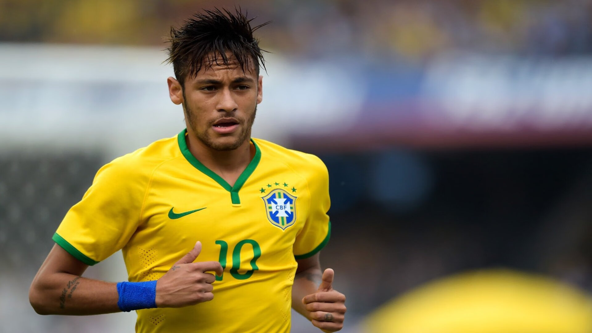 电竞世界杯盛大开幕 全球顶尖战队争夺荣耀